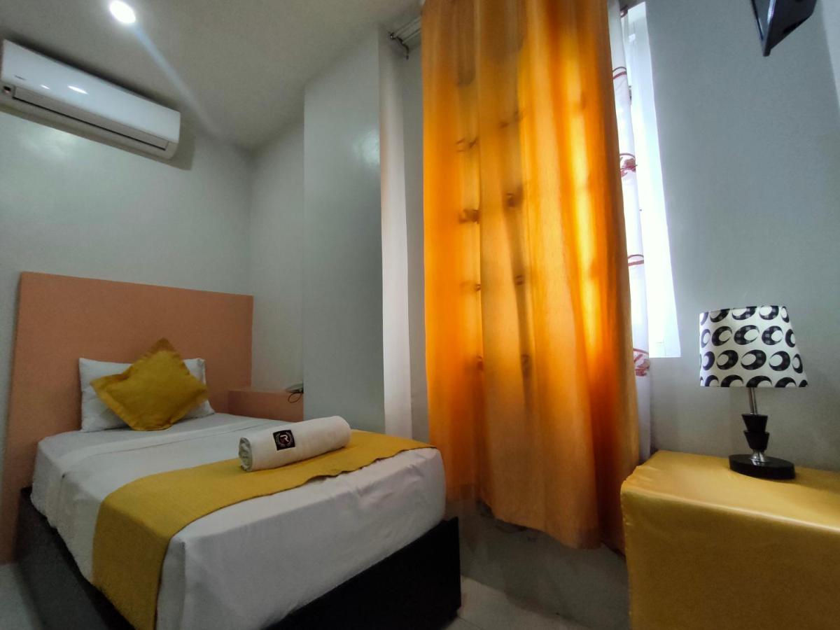 Villa Rosita Hotel Naga  Exterior foto